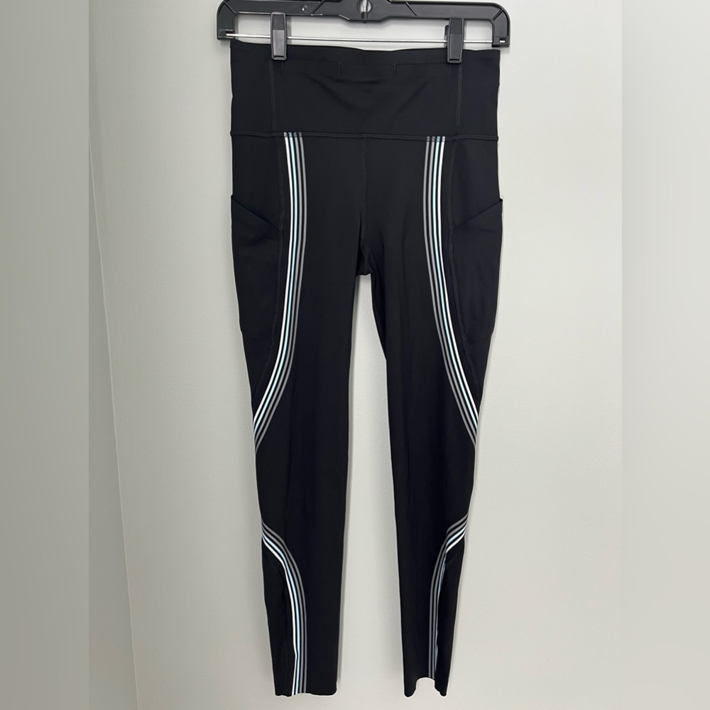 Lululemon Fast and Free Black with Stripes, 25” inseam, size 6, great condition!